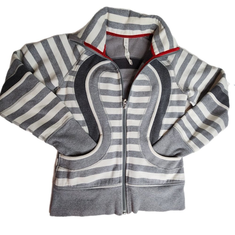 Lululemon Cosy Up Zip Up Jacket Grey, White With  Thumbholes Size 4